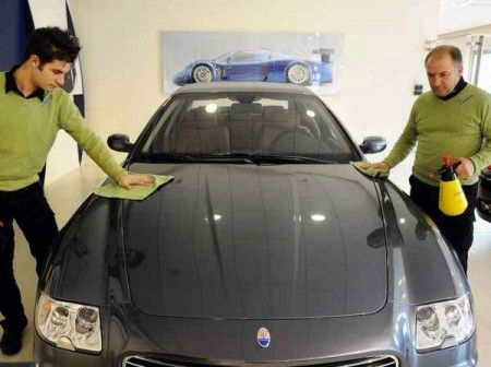 lavaggio auto senza acqua