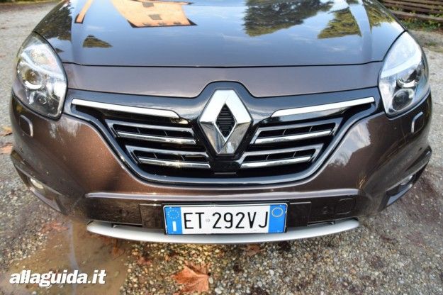 mascherina renault