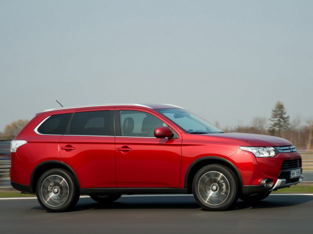 motori di Mitsubishi Outlander MY 2014