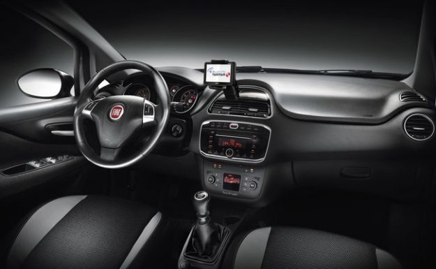 nuova Fiat Punto 2012 interni