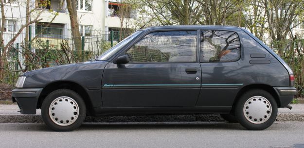 peugeot 205 1.1 04