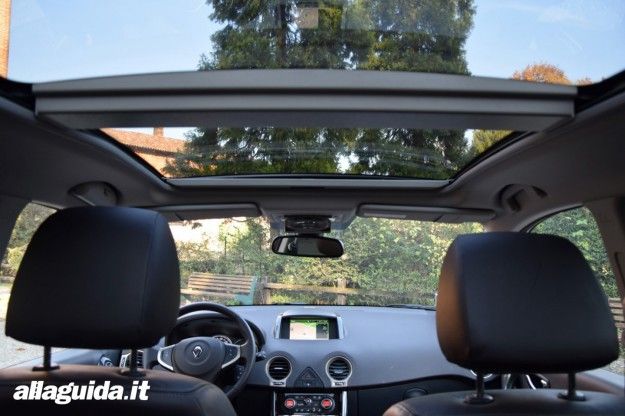 renault koleos 2014 caratteristiche