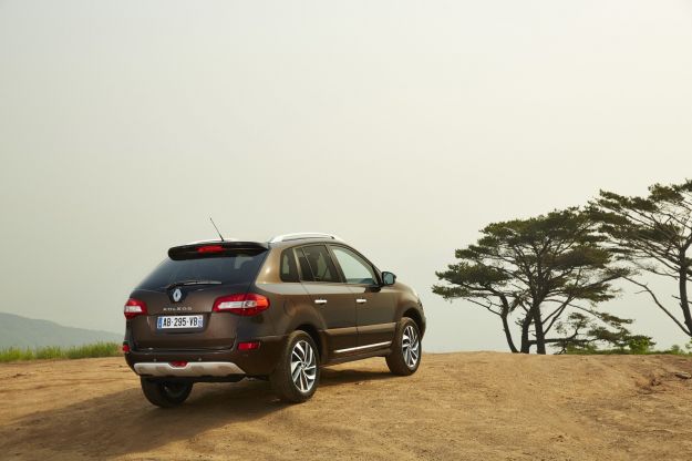 renault koleos gets another refresh photo gallery_24