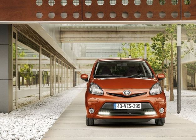 toyota aygo 2012 connect muso