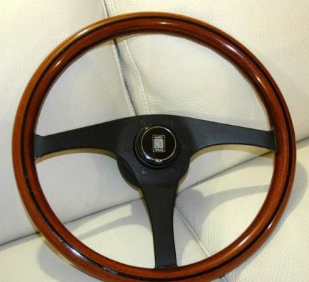 volante auto legno