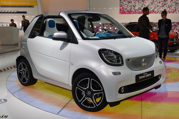 Nuova Smart ForTwo Cabrio: prezzi, scheda tecnica e motori [FOTO]
