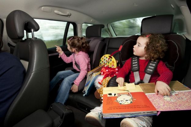 10 consigli per bambini a bordo