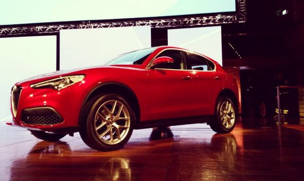 Nuove Alfa Romeo 2017: sarà l’anno del SUV Stelvio e della Giulia SW [FOTO]