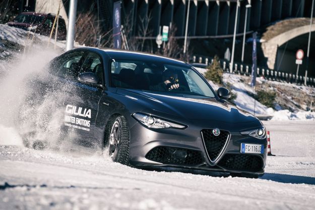 Alfa Romeo Giulia Veloce Q4: al Royal Driving di Courmayeur test drive sulla neve [FOTO]
