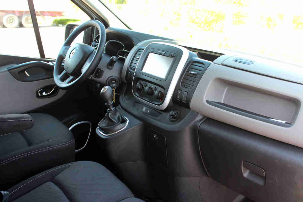 Renault Trafic interni