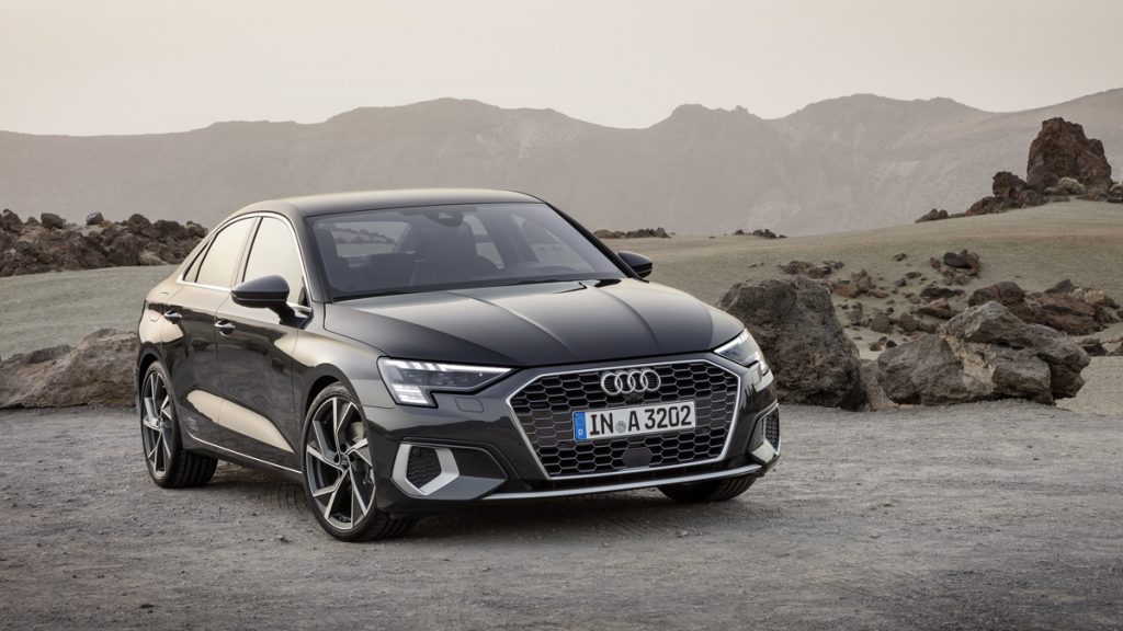 Audi A3 Sedan, la seconda generazione è ibrida e hi-tech