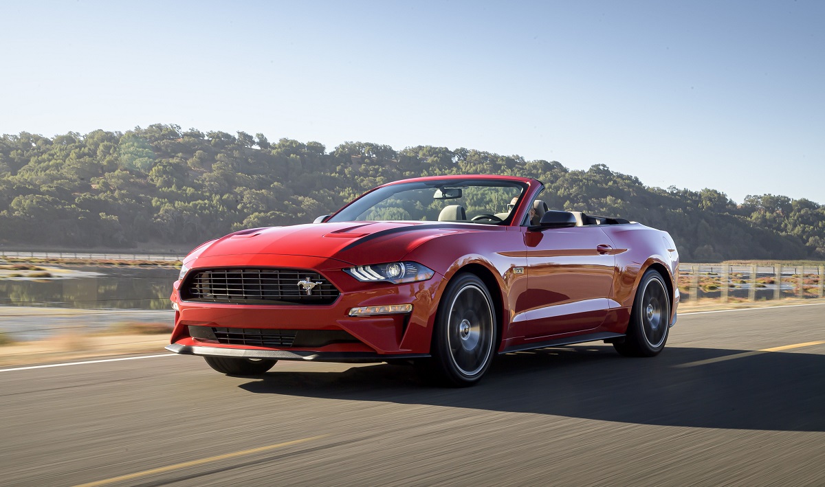 Ford Mustang, 56 anni di passione tra le super sportive