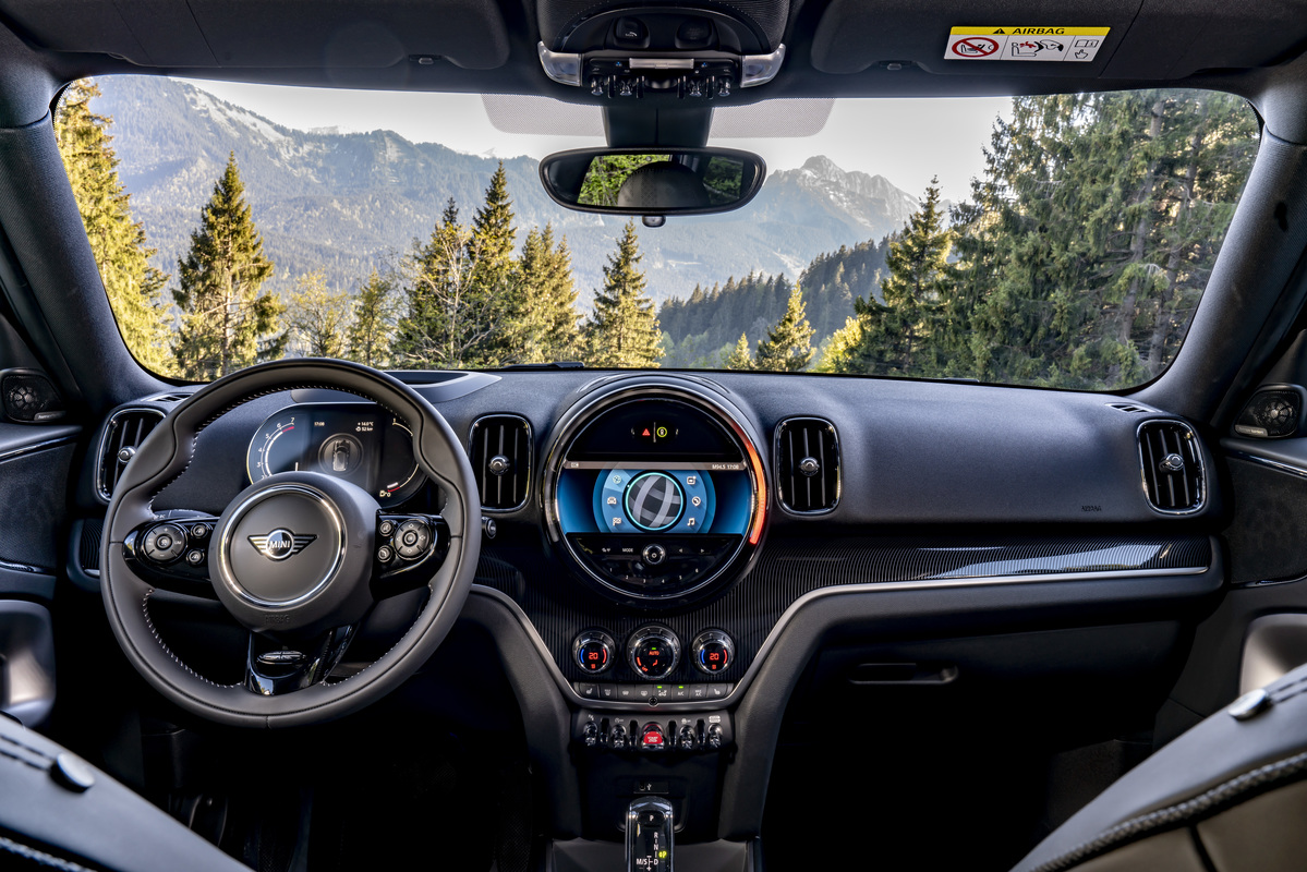 Gli interni della nuova MINI Countryman