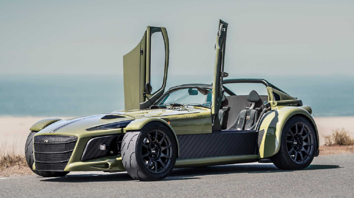Donkervoort D8 GTO-JD70 profilo anteriore