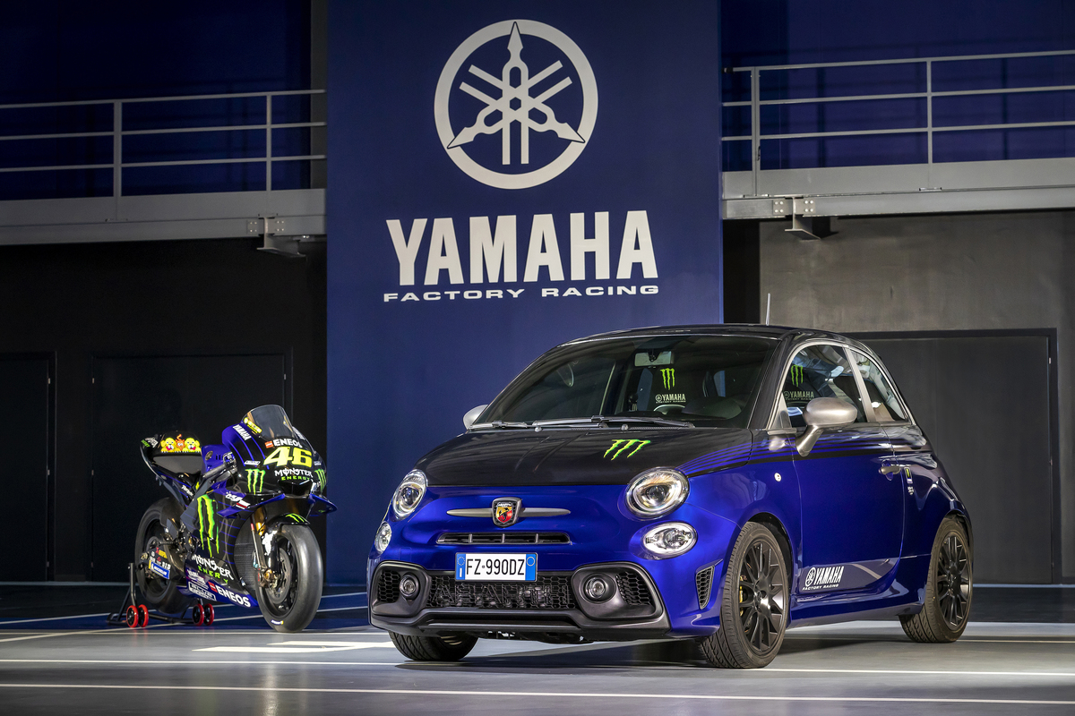 Abarth 595 ScorpioneOro e Monster Energy Yamaha, due serie speciali in tiratura limitata