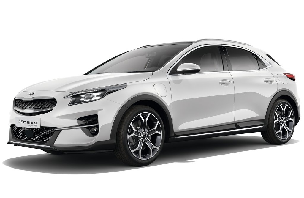 Allaguida di Kia Xceed Plug-in Hybrid, sportività e tanta efficienza
