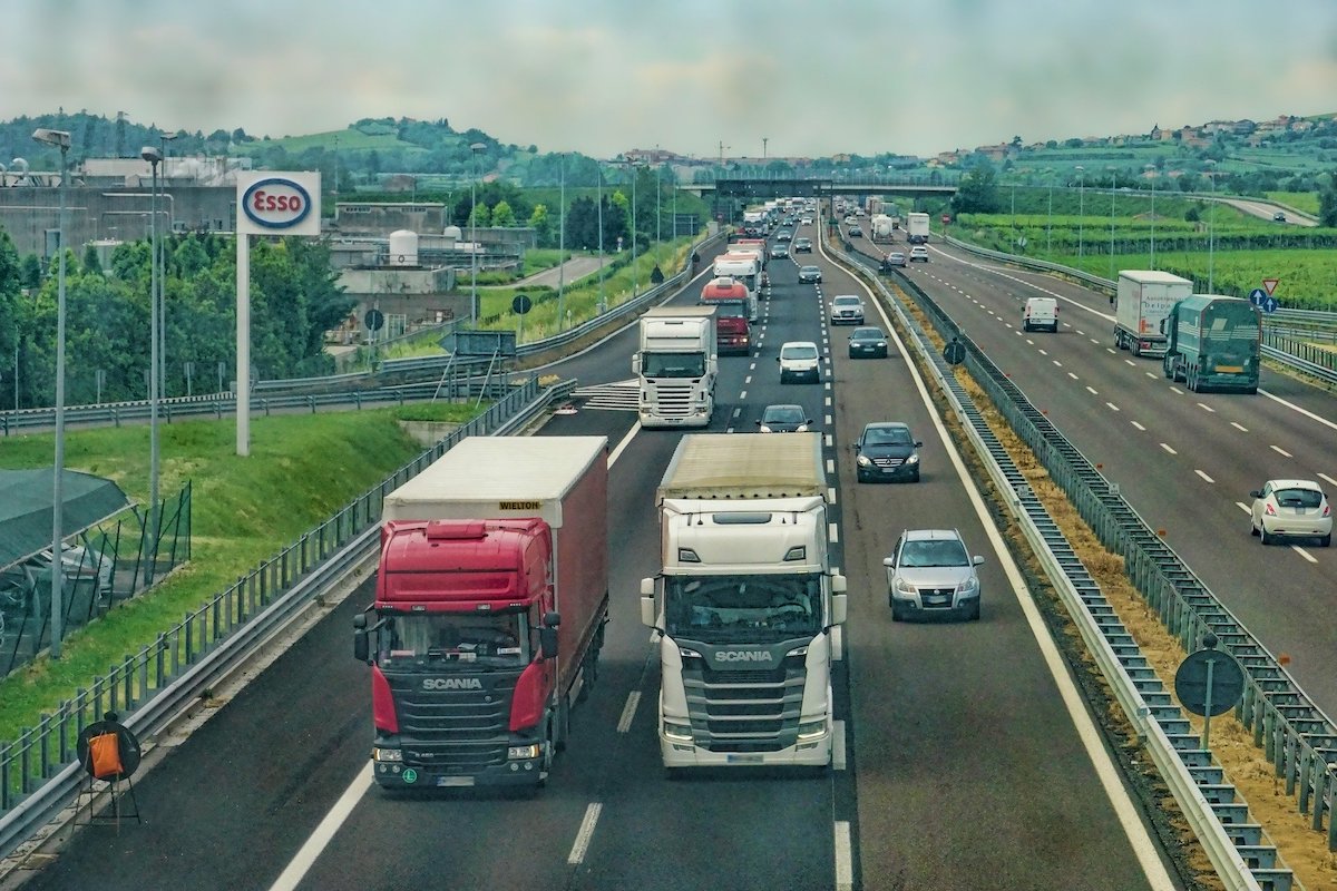 Dal 2022 il pedaggio autostradale costerà di più per chi inquina