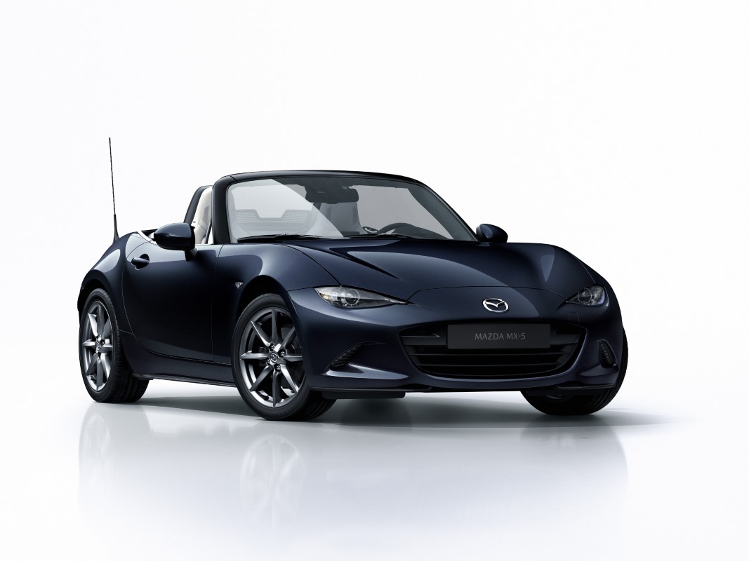 Mazda MX-5 elettrica, il futuro della roadster giapponese è a zero emissioni