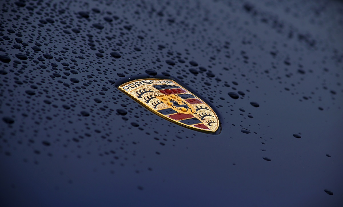 Il 16 febbraio Porsche presenterà la nuova 911 GT3