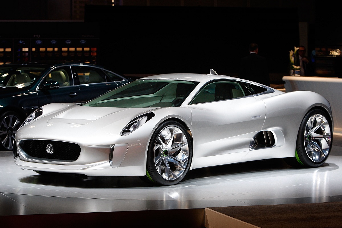 Svolta green per la Jaguar: venderà solo auto elettriche dal 2025