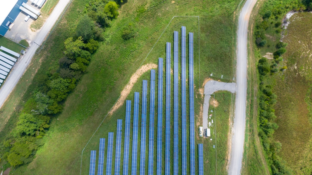 BMW produrrà alluminio “green” nel suo parco solare