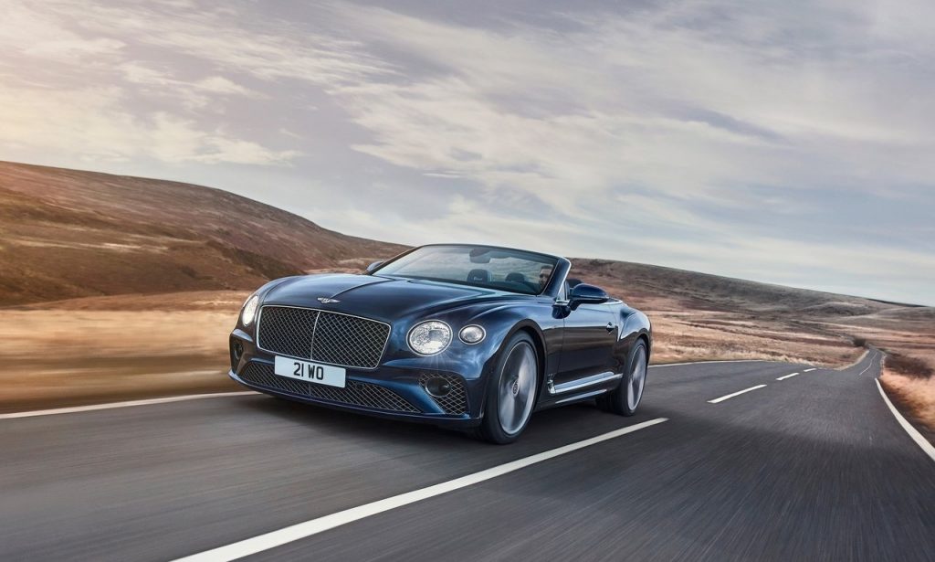 Bentley-Continental_GT_Speed_Convertible-in-strada