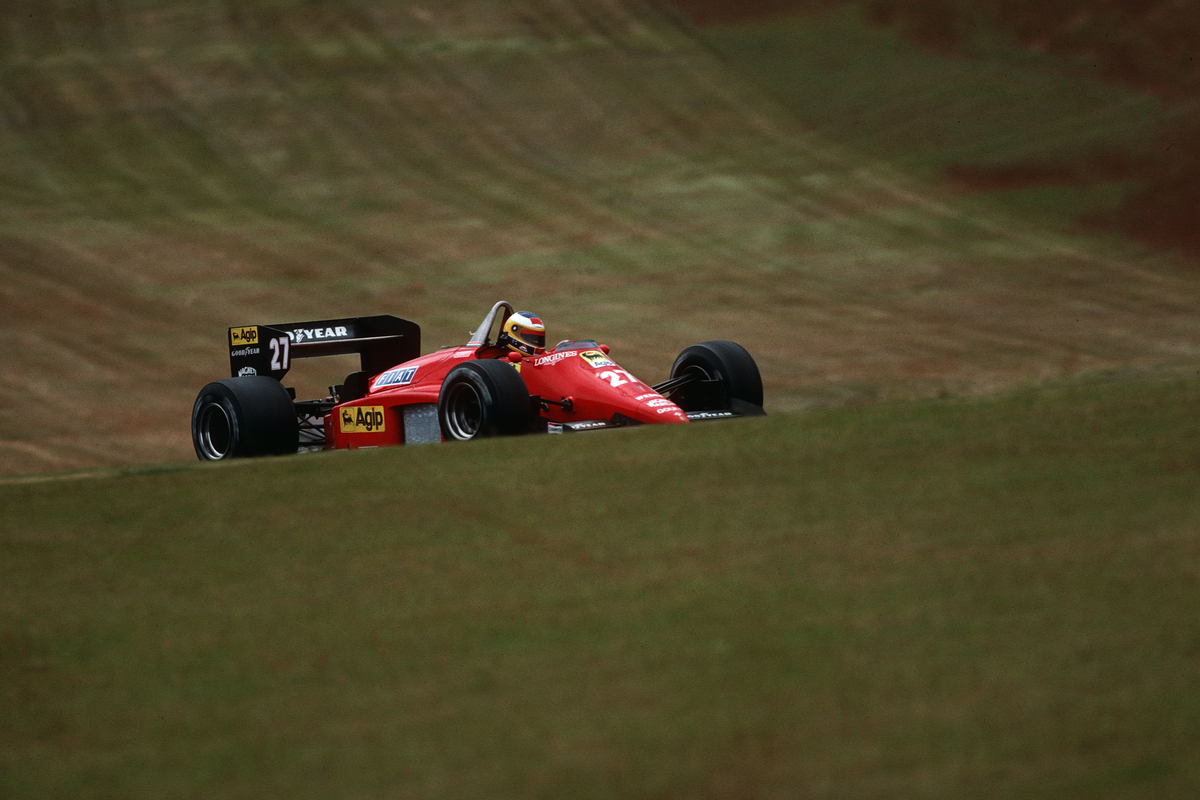 Michele Alboreto in macchina