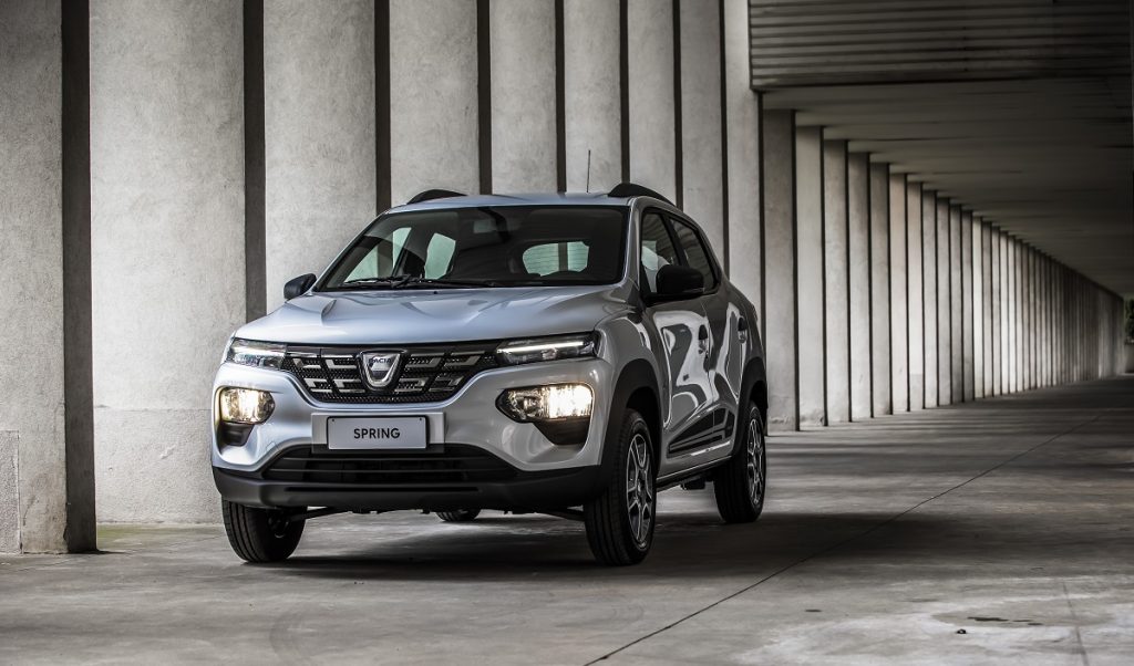 nuova Dacia Spring frontale