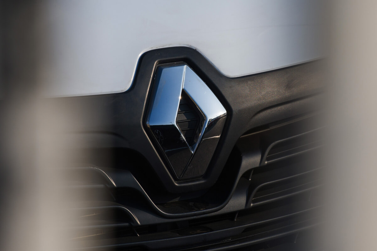 Renault abbassa il limite a 180 km/h per le sue auto