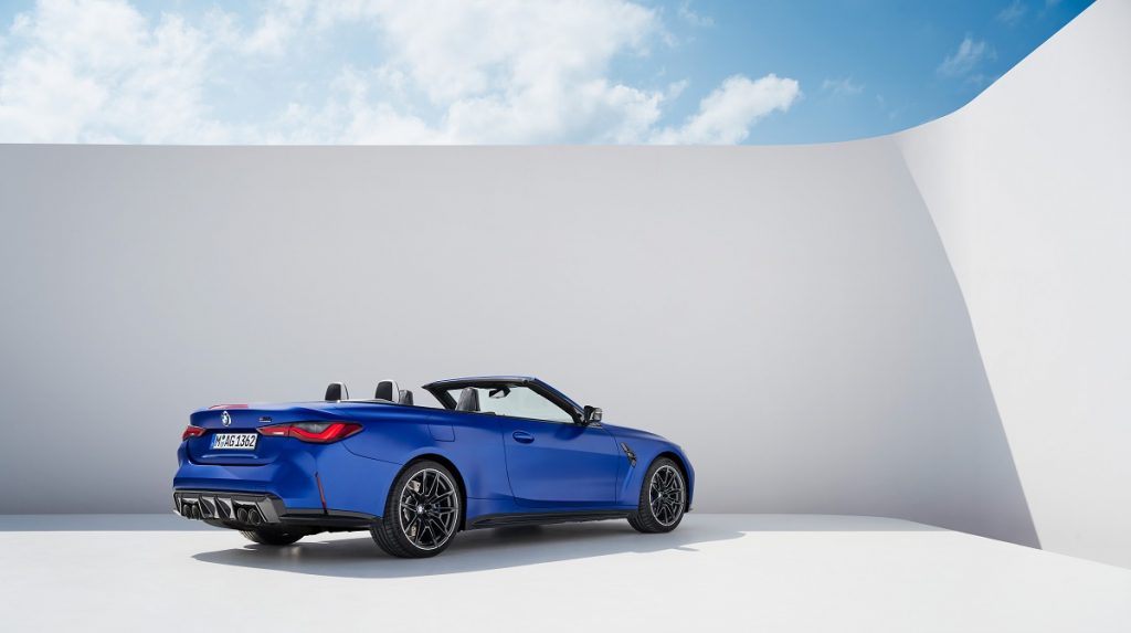 BMW M4 Competition XDrive Cabrio profilo