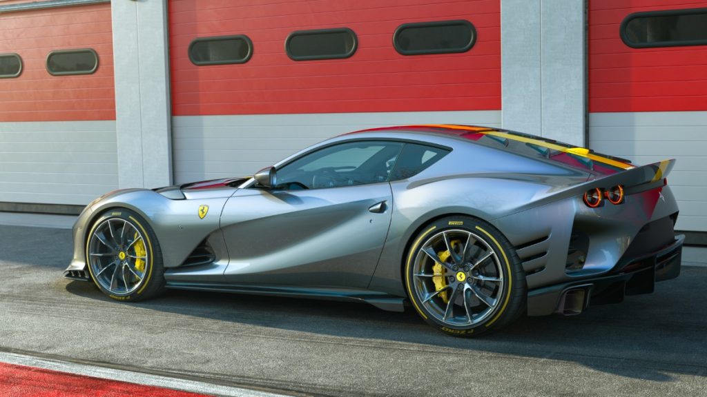 Ferrari_812_Competizione