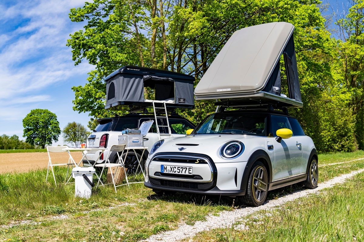 MINI, tenda sul tetto