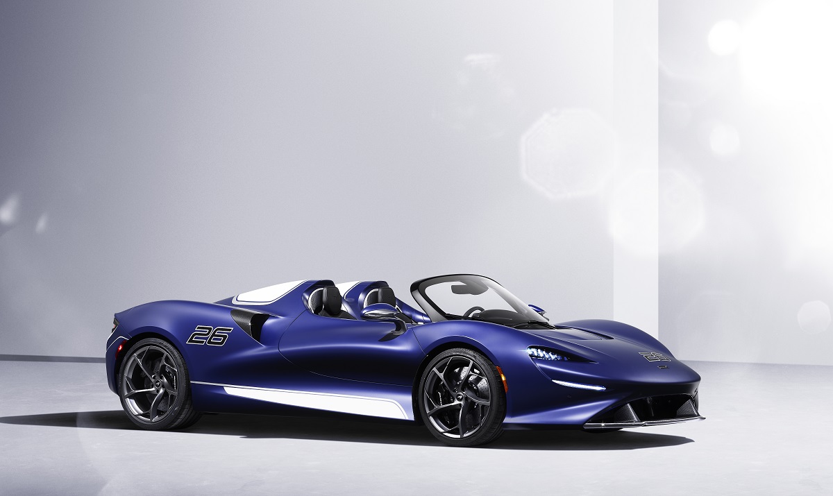 McLaren Elva profilo anteriore