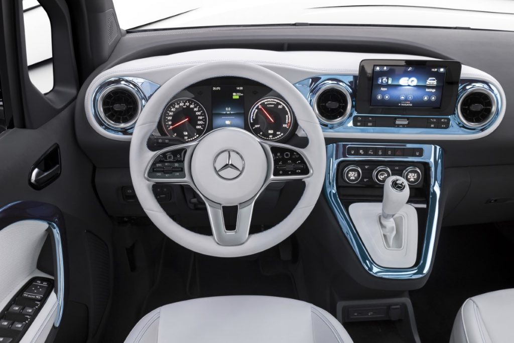 Mercedes EQT infotainment