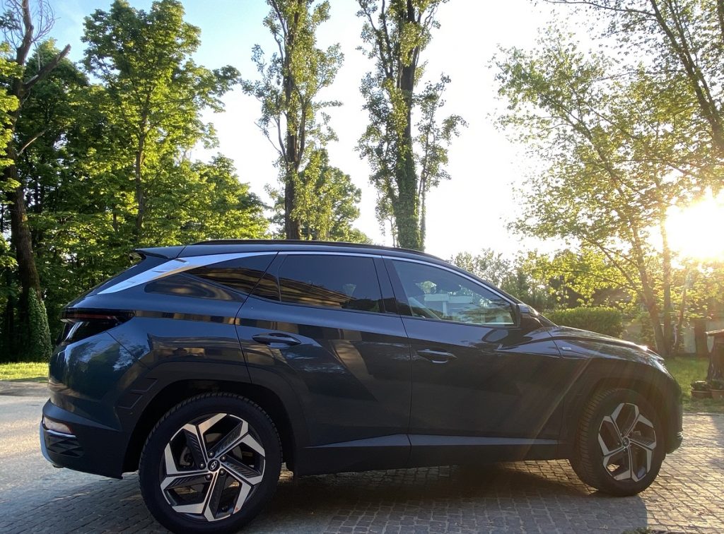 nuova Hyundai Tucson silhouette