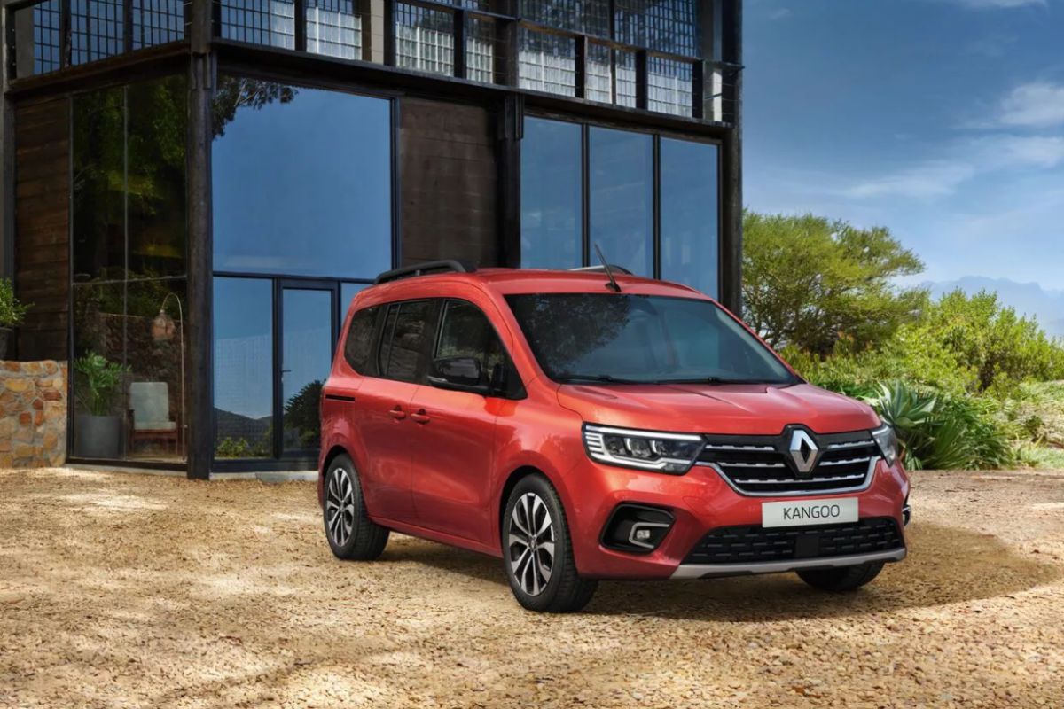 Nuovo Renault Kangoo TPMR, per il Trasporto delle Persone a Mobilità Ridotta