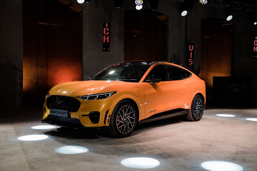Ford Mustang Mach-E GT, il SUV elettrico ad alte prestazioni ora in Europa
