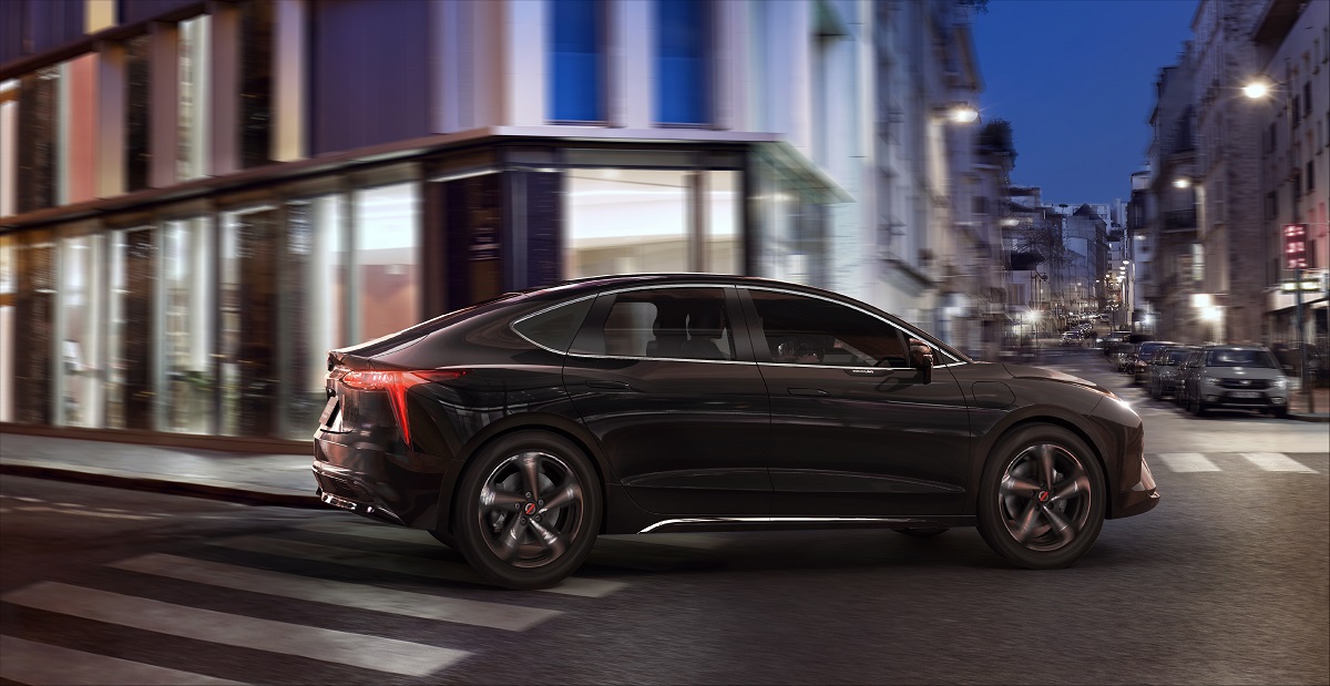 Mobilize Limo, la prima business model a zero emissioni