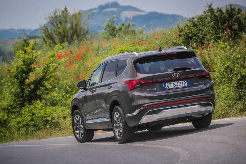 Nuova Hyundai SANTA FE Plug-in Hybrid dettaglio posteriore