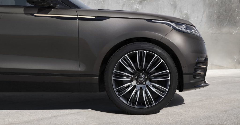 Range Rover Velar Auric Edition cerchi in lega