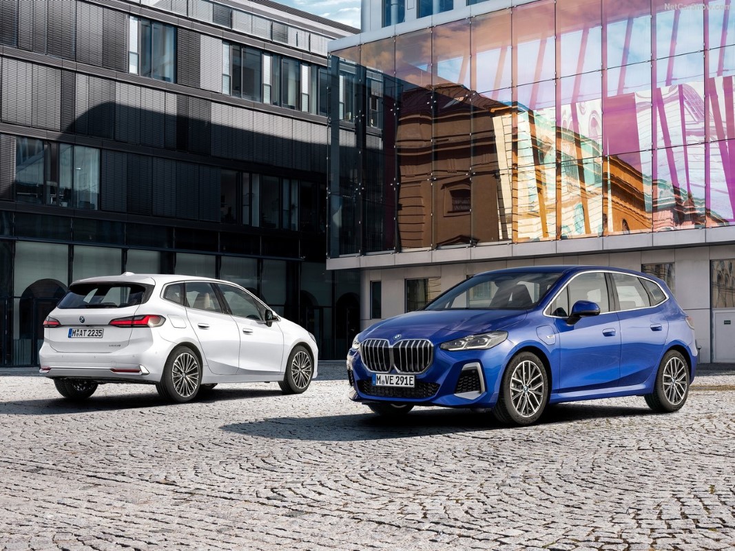 Nuova BMW Serie 2 Active Tourer, aumentano le dimensioni e c’è la mild hybrid