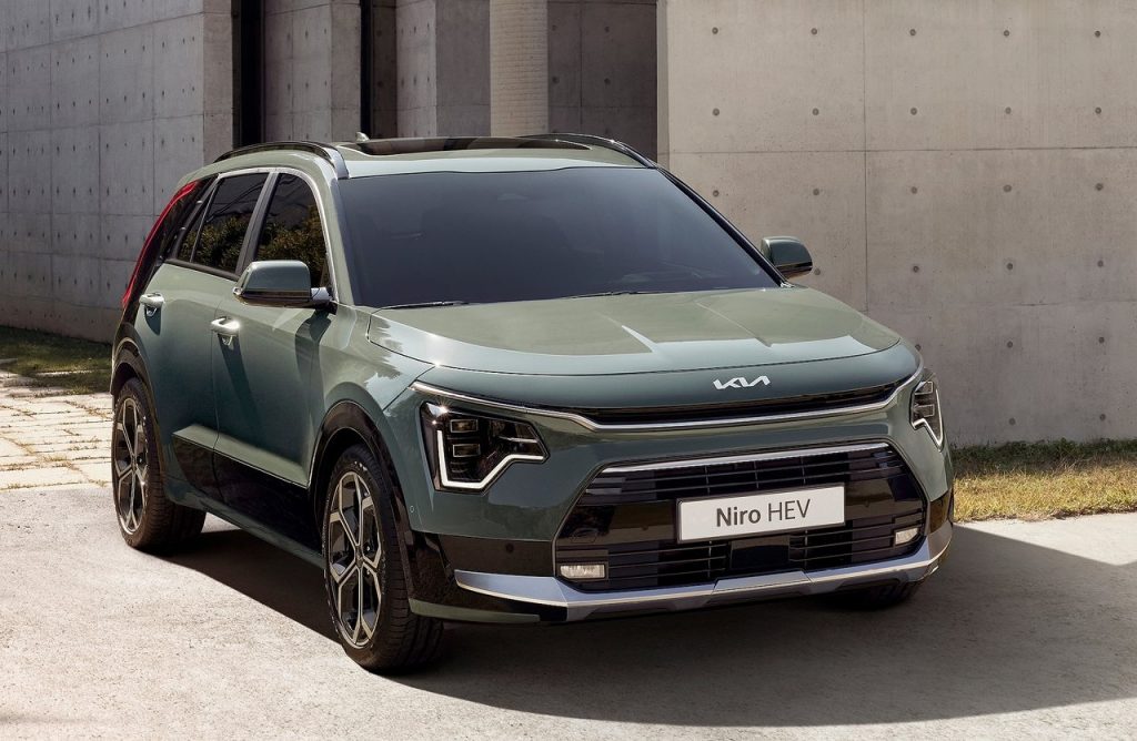 nuova Kia Niro 2022 HEV frontale