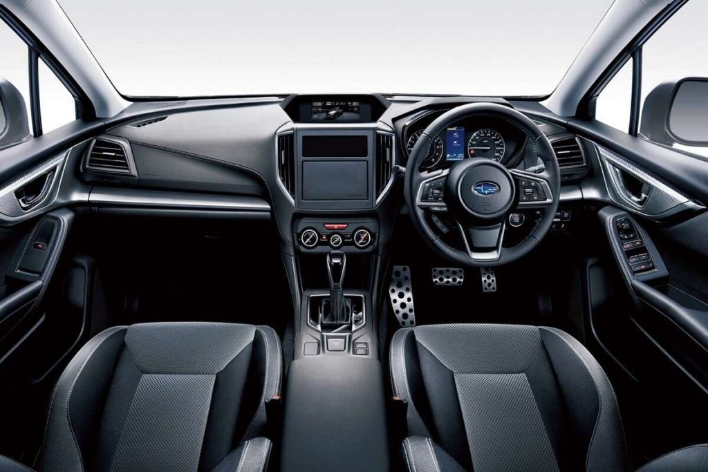 Gli interni della Subaru Impreza EyeSight Black Accent