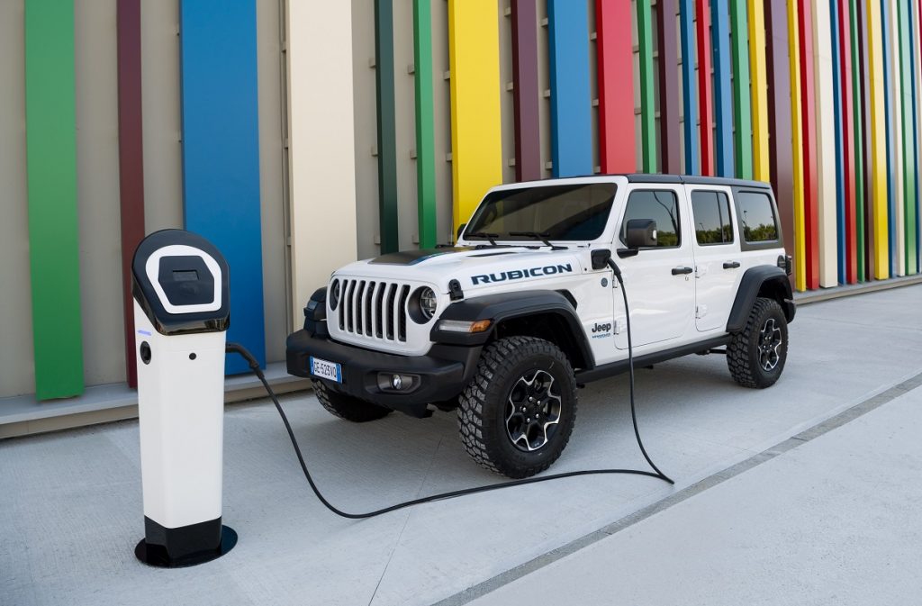 Jeep Wrangler 4xe ibrido plug-in