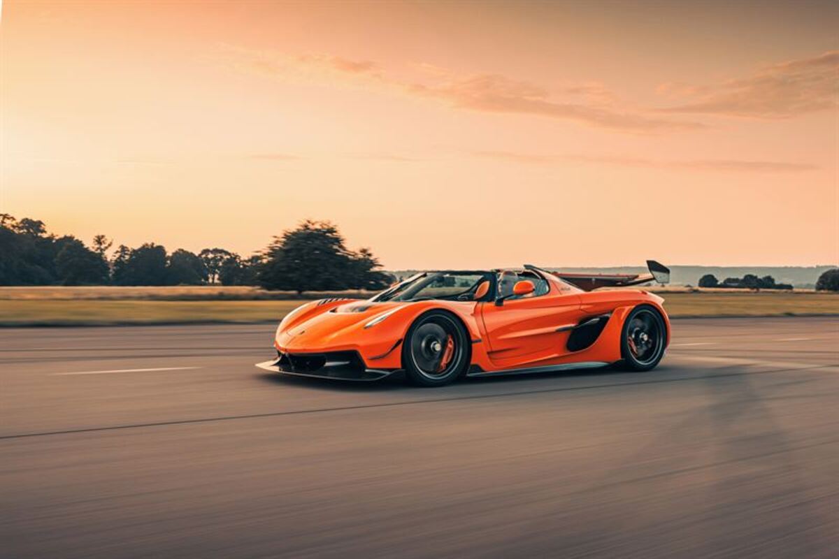 Koenigsegg Jesko, accelerazione da record per l’hypercar svedese