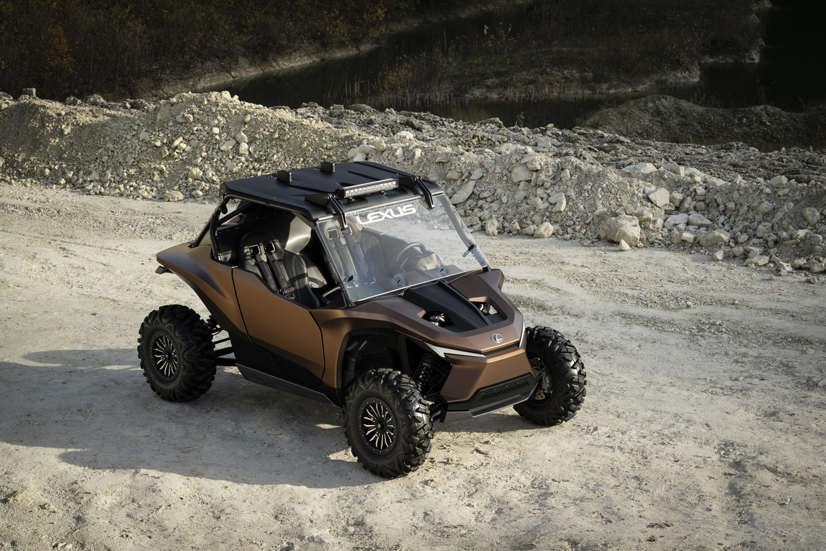 Lexus ROV, il concept a idrogeno con l'anima offroad