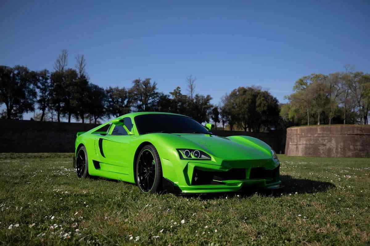 Anomalya, supercar italiana