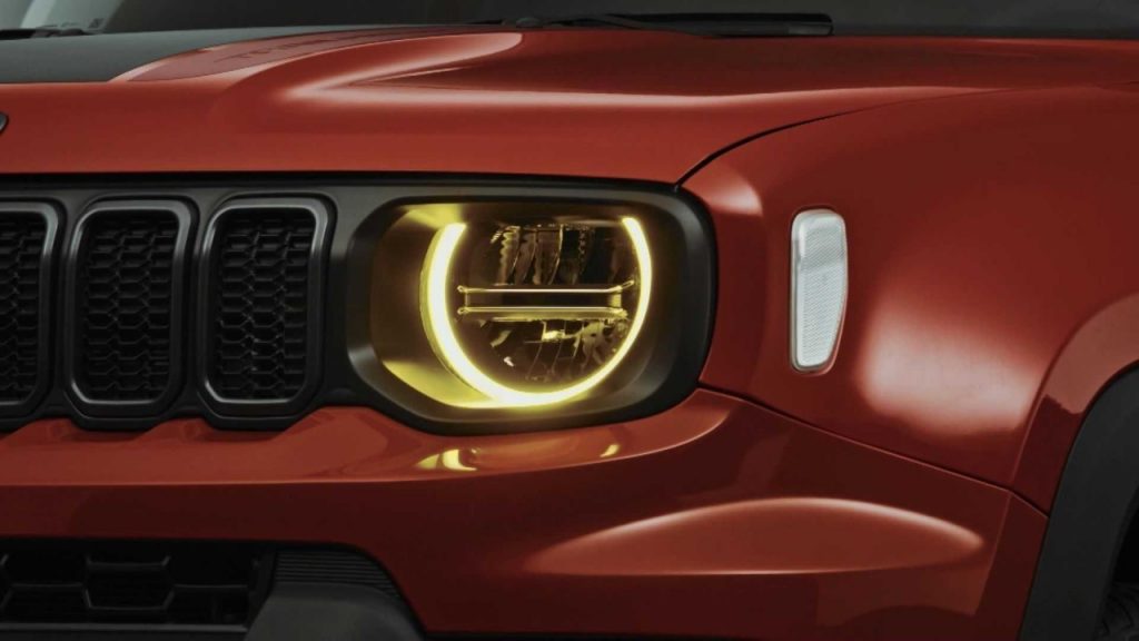 jeep-renegade-2022-fari led-e-griglia