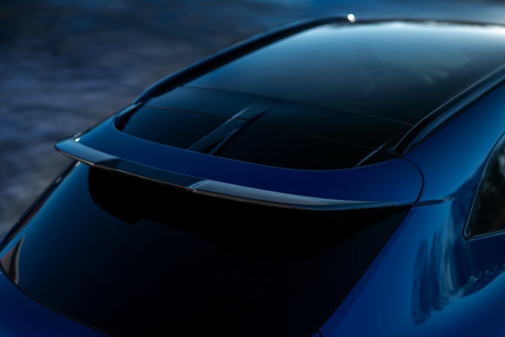 Aston Martin DBX707 spoiler posteriore