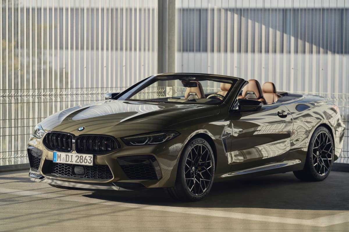 BMW M8 Competition, la lussuosa sportiva si aggiorna